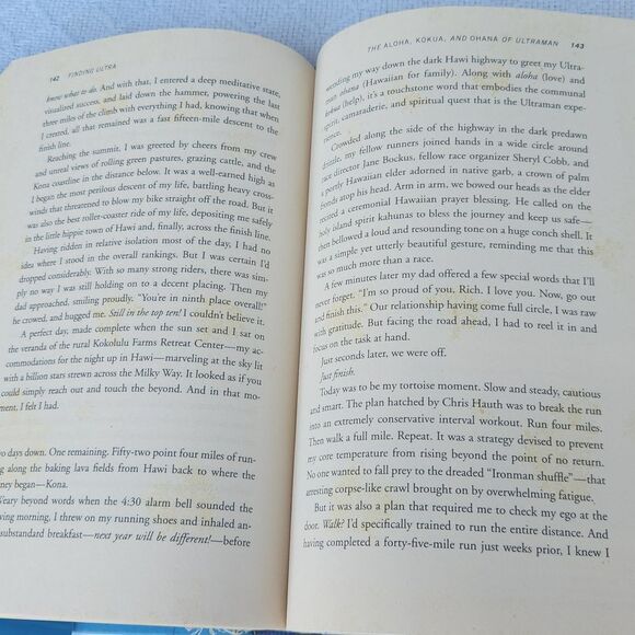 Finding Ultra by Rich Roll - Blue and Yellow Cover 2012 Book - Picture 7 of 7